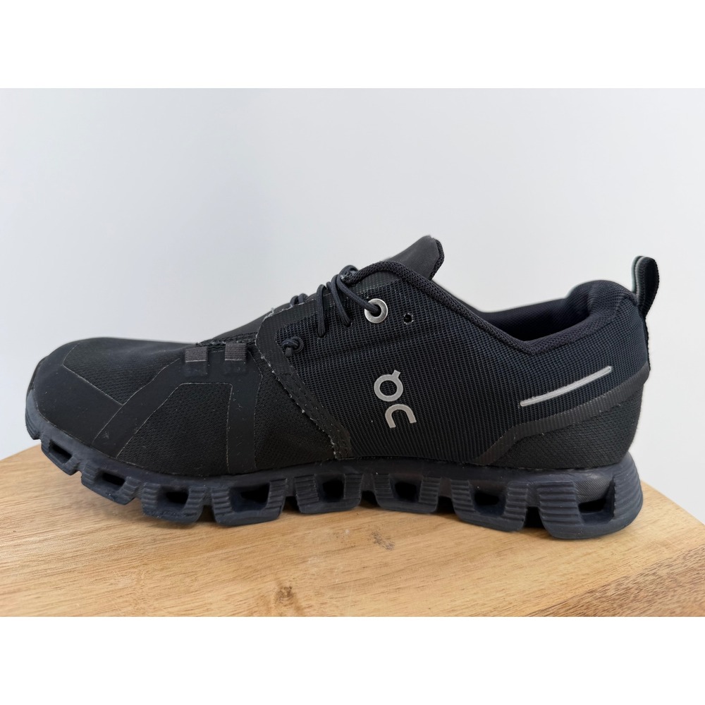 On Cloud 5 Waterproof Mens Running Shoes Black 59.98842 Size 7.5 - Picture 9 of 13